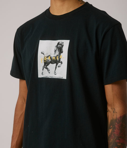 Former - Daring T-Shirt - Black