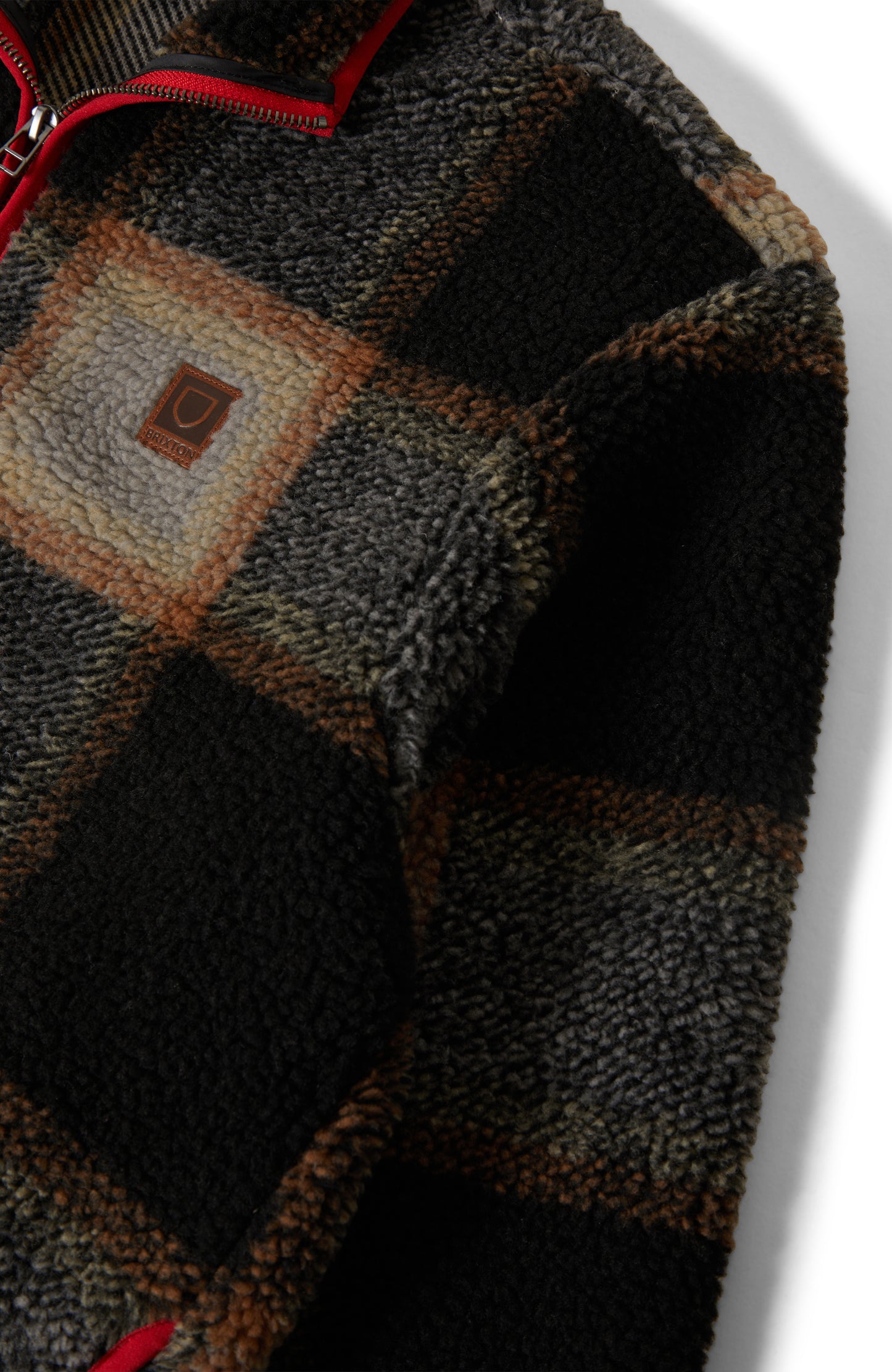 Brixton - Buffalo Plaid Sherpa Fleece Jacket - Black / Cream