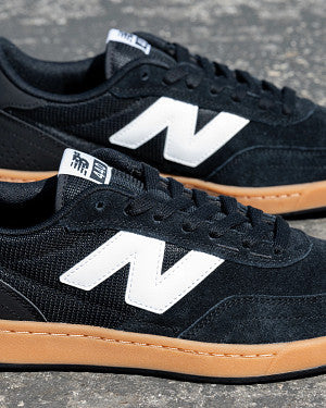 New Balance Numeric 440 V2 Shoes - Black / White