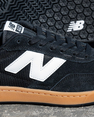 New Balance Numeric 440 V2 Shoes - Black / White
