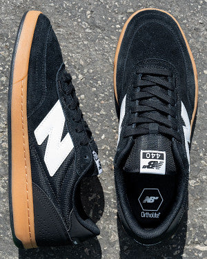 New Balance Numeric 440 V2 Shoes - Black / White